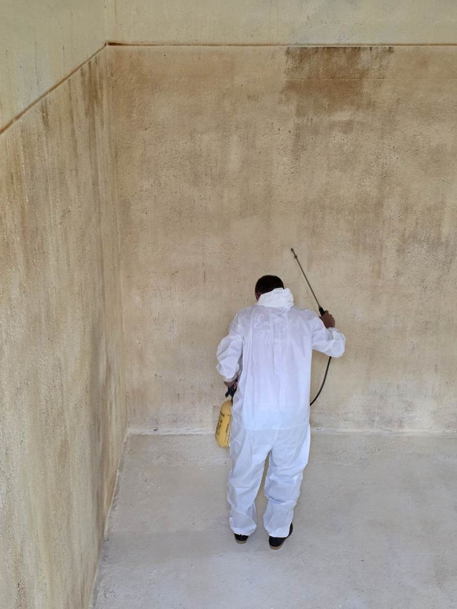 Aplicación de recubrimiento en tanque de concreto, PH Mar Pacífico